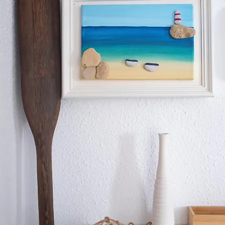 With Swimming Pool And Parking, 3 Minutes From The Apartment Roda de Bera