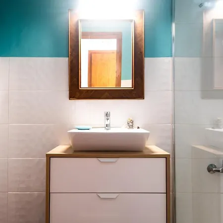 Apartment With Swimming Pool And Parking, 3 Minutes From The Roda de Bera